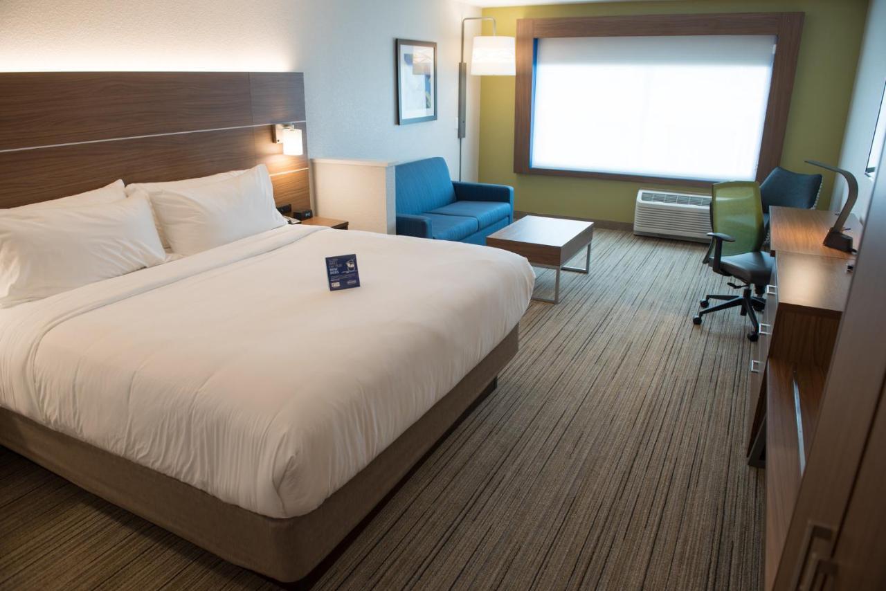 Holiday Inn Express Hotel & Suites Goshen By Ihg Εξωτερικό φωτογραφία