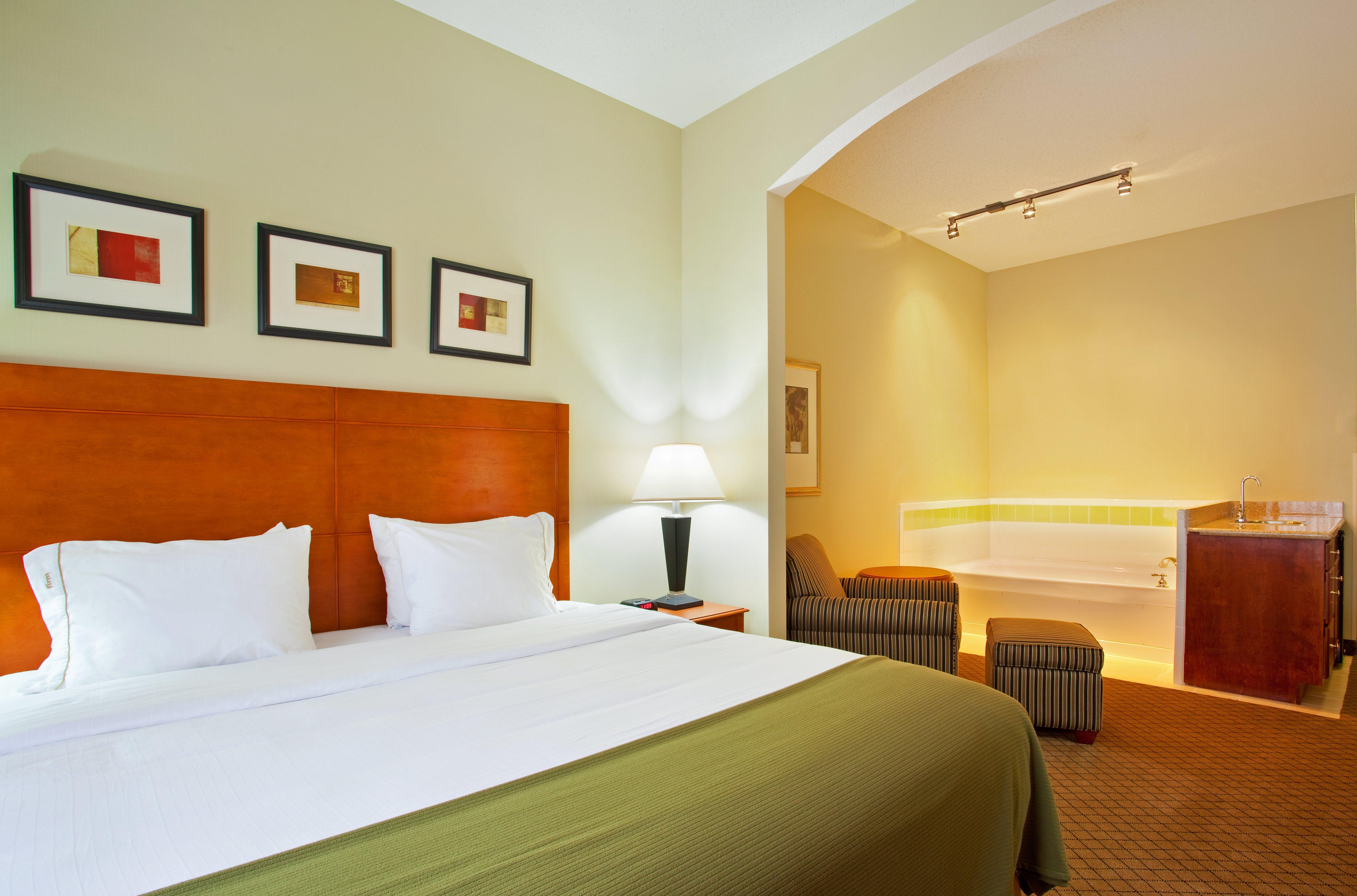 Holiday Inn Express Hotel & Suites Goshen By Ihg Εξωτερικό φωτογραφία