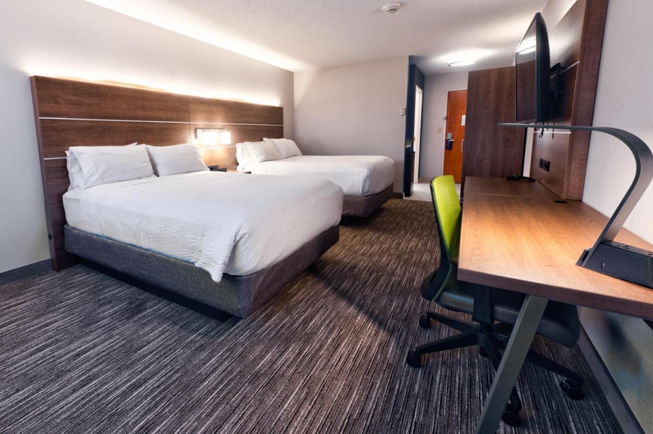 Holiday Inn Express Hotel & Suites Goshen By Ihg Εξωτερικό φωτογραφία