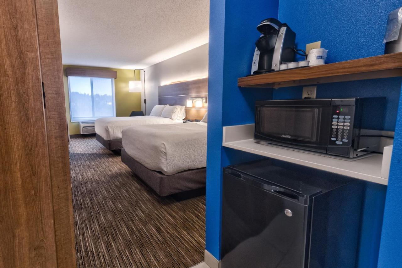Holiday Inn Express Hotel & Suites Goshen By Ihg Εξωτερικό φωτογραφία