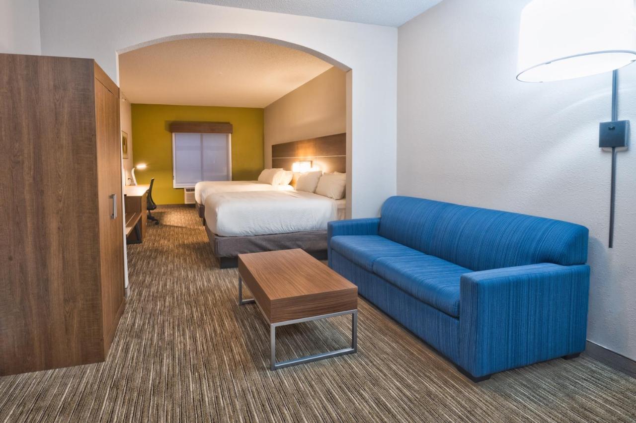 Holiday Inn Express Hotel & Suites Goshen By Ihg Εξωτερικό φωτογραφία